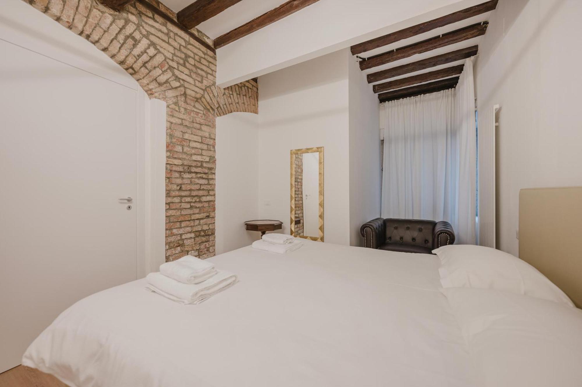 Bed & Breakfast Rialto 707